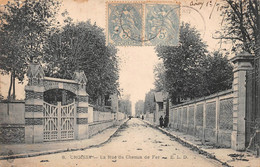 ¤¤  -  CROISSY   -  La Rue Du Chemin De Fer     -  ¤¤ - Croissy-sur-Seine