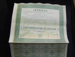 Part Beneficiaire " Petroléa " Pétrole Et Industrie Chimique "Paris 1922 Excellent état;,avec Tous Les Coupons - Petrolio