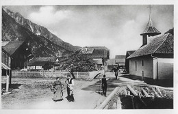 GUTTANNEN → Im Hasle Thal, Dorfpartie Bei Der Kirche Mit Bauern Und Ihren Sensen, Ca.1930 - Hasle Bei Burgdorf