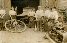 Bannalec * Carte Photo * Un Atelier De Charron * Métier Fabrication De Char Charette Artisan - Bannalec