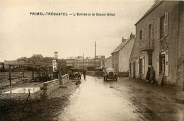 Plougasnou * Primel Trégastel * Route Entrée De La Commune * Grand Hôtel Restaurant * Automobile Ancienne Pompe Essence - Plougasnou