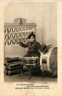 Brive * Le Jeune Prodige Virtuose Accordéoniste Jeannot BLIN * 5 Ans Et Demi * Musicien Enfant Grosse Caisse Accordéon - Brive La Gaillarde