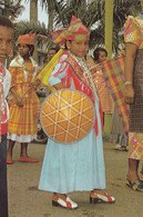 GUYANE FRANCAISE - FOLKLORE - Petite Guyanaise En Costume Traditionnel - Autres & Non Classés