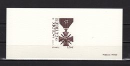 " CROIX DE GUERRE  " Sur Gravure Officielle De 2015. N° YT 4942 Parfait état - Militaria