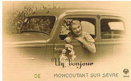 79  UN BONJOUR  DE MONCOUTANT  SUR  SEVRE  CPM  TBE  VR1072 - Moncoutant