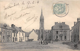 56-QUESTEMBERT- PLACE DU MARCHE ET L'EGLISE ST-PIERRE - Questembert