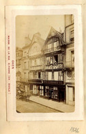 Caen * Photo CDV Circa 1876 * La Rue St Pierre * Commerce Magasin C. LEVRARD Au N°52 - Caen