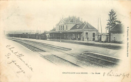 CHATILLON SUR SEINE - La Gare. - Stations With Trains