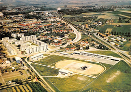 89-SENS- VUE AERIENNE , CITE DES ARENES , GROUPE SCOLAIRE DES CHAMPS-D'ALOUP - Sens