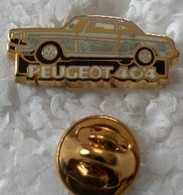 Pin's - Automobiles - Peugeot - 404 Coupé - Signé HELIUM PARIS - - Peugeot