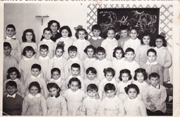 Old Real Original Photo -  Group Of Little Boys Girls Students Of 1st Grade In Uniforms - Shot 1957 - Ca.12.2x8.4 Cm - Anonymous Persons
