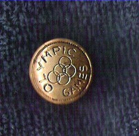 Bouton Jeux Olympiques Button Olympic Games 18 Mm. - Kleding, Souvenirs & Andere