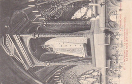 Moulins, La Cathédrale (intérieur), La Vierge Noire, XIIIe, Candélabres, P. PAquet édition - Moulins