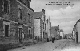 SAINT-JOACHIM - La Grande Rue, La Mairie Ecole Et La Poste - Animé - Saint-Joachim