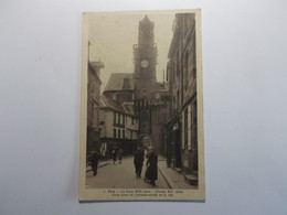 Delcampe - VIRE La Porte   Le Clocher   Cette Porte Est L'Ancienne Entrée De La Ville - Vire