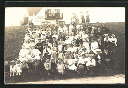 Foto-AK Büsum, 1920, Am Hotel-Pensionat Ditmarsia - Buesum