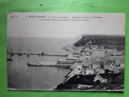 PORT EN BESSIN, Calvados  : La Ville Et Les Falaises, Vue Du Golfe Du Calvados Jusqu'à Trouville Et LE HAVRE 1925 - Port-en-Bessin-Huppain