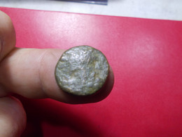 Piece Monnaie Antique GRECQUE Bronze Pour étude (4G) - Sin Clasificación