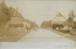 Le Deschaux * Carte Photo * Un Rue Du Village * Villageois Attelage - Other & Unclassified