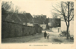 Courbouzon * Une Rue Du Village * Automobile Voiture Ancienne - Other & Unclassified