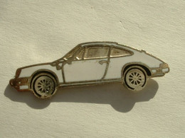 Pin's PORSCHE 911 BLANCHE - Porsche