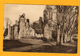 Delcampe - Coutances Château De Gratot Cour Intérieure     Edt  Le Goubey     N°  5012 - Coutances