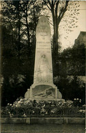 St Nicolas Du Port * Carte Photo * La Place Et Le Monument Aux Morts - Saint Nicolas De Port