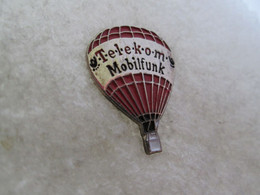 PIN'S    MONTGOLFIERE  TELEKOM  MOBILFUNK - Fesselballons