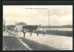 CPA Coulanges-la-Vineuse, Maison Debaix - Coulanges La Vineuse