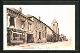 CPA Egriselles-le-Bocage, L`Eglise Et La Mairie - Egriselles Le Bocage