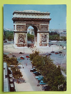 Delcampe - 75 PARIS - Arc De Triomphe - Voiture Bus Taxi - CPA Carte Postale Ancienne - Vers 1950 - Triumphbogen