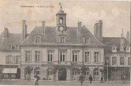 Delcampe - 28 _ CHATEAUDUN _ L' Hôtel De Ville - Chateaudun