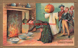 325297-Halloween, Gottschalk No 2171-8, People Watching Blind Folded Woman Dip Hands - Halloween