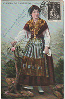 Bilhete Postal   Vianna Do Castello  (Portugal ) Femme En Costume Traditionnel Ed  Martins & Silva - Viana Do Castelo