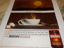 ANCIENNE PUBLICITE QUAND VIENT LE SOIR NESCAFE  CAFE SOLUBLE  1962 - Manifesti