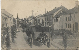 Rossignol  *  Manifestation Patriotique 1920 - Le Cortège Dans La Traversée D'Etalle - Tintigny