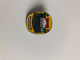 Pin’s Casque Honda Marlboro - Autorennen - F1