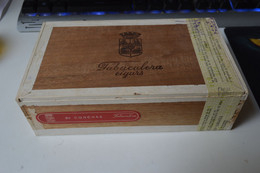 Rare Boite En Bois à Cigares Marque Tabacalera Made In Philippines  Format 22 X 13 X 7 Cm - Otros & Sin Clasificación