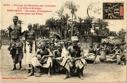 * T1/T2 Dahomey, Voyage Du Ministre Des Colonies A La Cote D'Afrique, Groupes D'Indigenes Venus Pour Les Fetes / Travel  - Unclassified