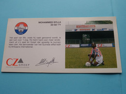 MOHAMMED SYLLA > WILLEM II Tilburg / Sponser CZ Groep Zorgverzekeraars ( Zie Fotoscans AUB ) Afm. 10 X 20 Cm. - Autographes