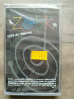 Le Grand Méchant Zouk Live Au Zenith Cassette Audio-K7 NEUVE SOUS BLISTER - Cassettes Audio