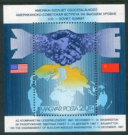 HUNGARY 1987 Arms Reduction Talks Block MNH / **.  Michel Block 194 - Blocs-feuillets