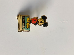 Pin’s Mickey La Redoute - Disney