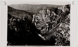 Les Gorges Du Verdon.Alpes Du Sud. La Gorge.photographie.dimensions 45,00 X 27,3 Cm.circa 1950.peut être Encadré - Luoghi