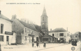 CPA FRANCE 78 "Le Mesnil Saint Denis, La Place" - Le Mesnil Saint Denis