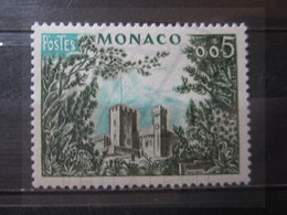 VEND BEAU TIMBRE DE MONACO N° 538 , FOND BLEU CLAIR , X !!! (a) - Variétés