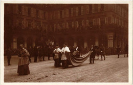 CPA PARIS Funerailles De Marechal FOCH 1932 Les Cardinaux (562863) - Funeral