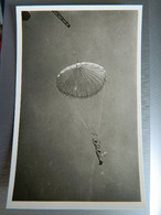 SAUT D'ELEVE PARACHUTISTE DE L'ECOLE D'ISTRES 2 - Parachutting