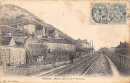 27-VERNON- MAISON DANS LE ROC, A VERNONNET - Vernon