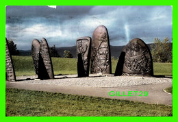 GASPÉ, QUÉBEC - MONUMENT À JACQUES CARTIER - MUSÉE DE LA GASPÉSIE - CIRCULÉE EN 1990 - - Gaspé